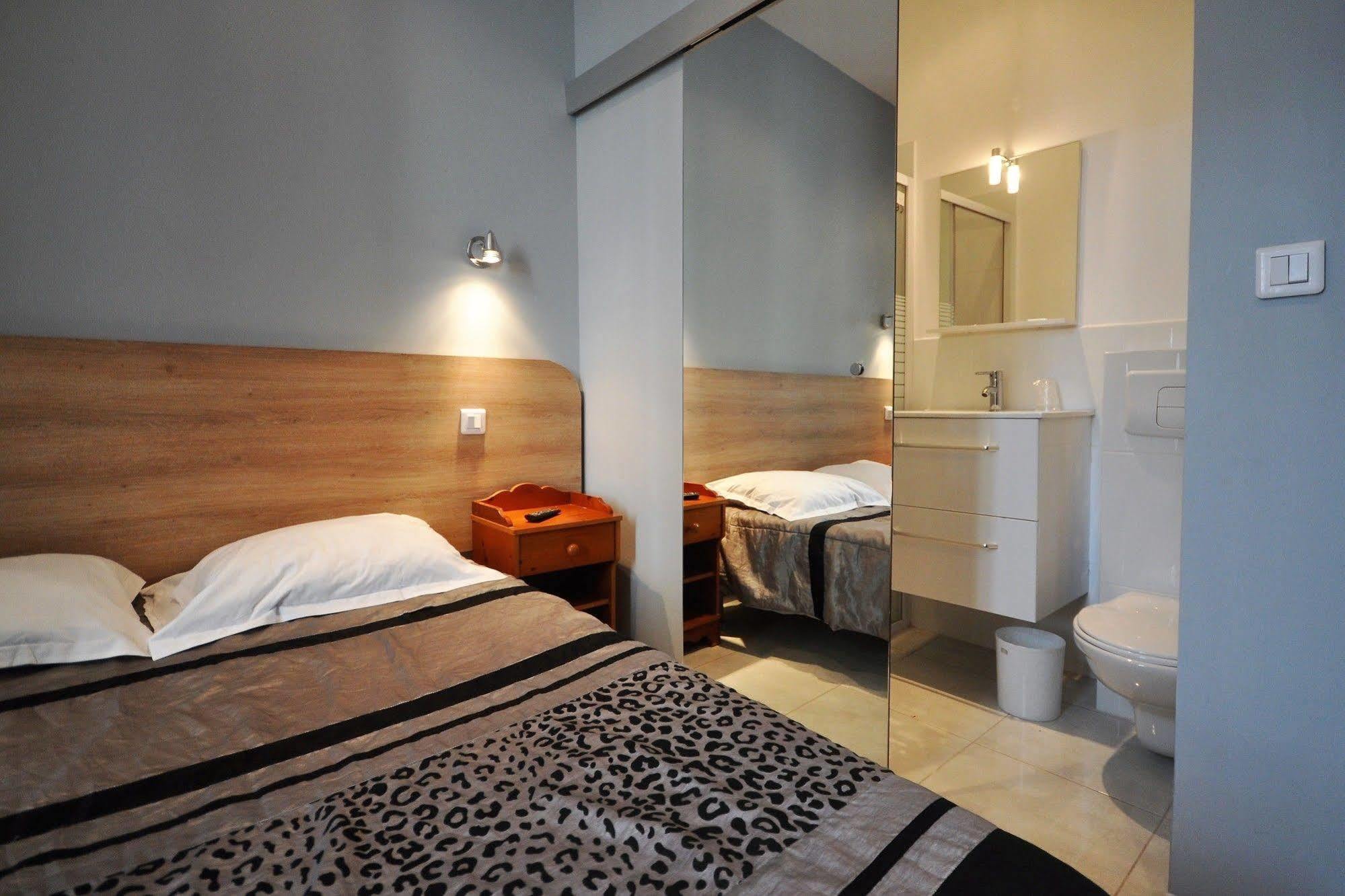 Hotel Carlone Nice Bagian luar foto